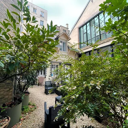 House - Maison Entière Et Son Jardin - Rare à * Parigi